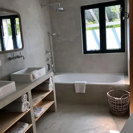 Villa En Famille Golfe De St Tropez Grimaud